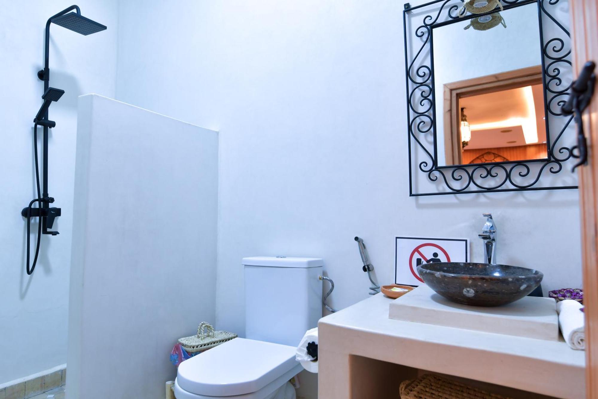 Dar Chams Ouarzazate Hotel Buitenkant foto